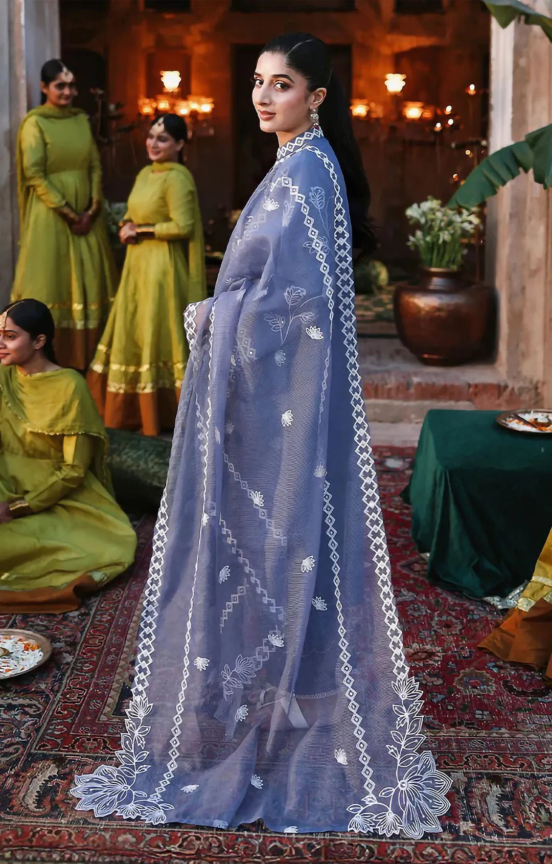 3 Pcs Women's Unstitched Embroidered Suit